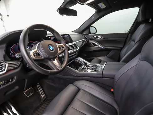 Used 2022 BMW X6 M50i w/ Premium Package AWD/4WD image 10