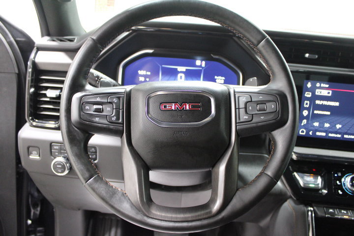 Used 2023 GMC Sierra 1500 AT4 w/ AT4 Preferred Package AWD/4WD image 39