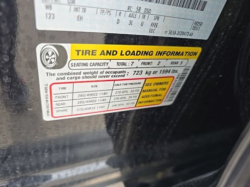 Used 2021 Ford Expedition Limited AWD/4WD image 17