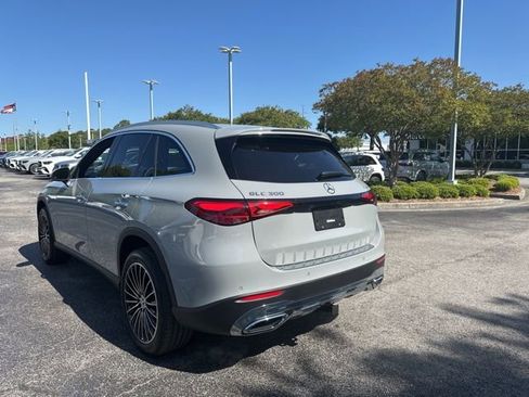 New 2026 Mercedes-Benz GLC 300 4MATIC image 5
