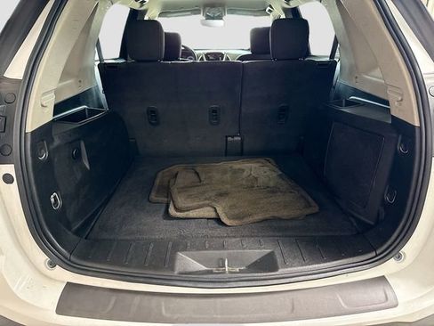 Used 2017 GMC Terrain SLE image 24