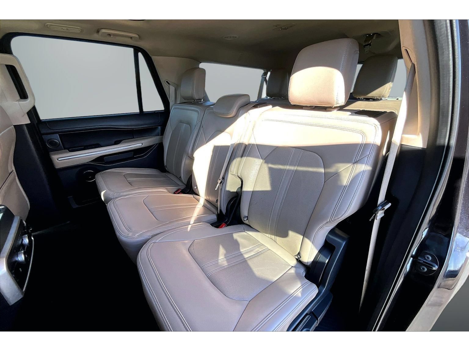 Used 2024 Ford Expedition Max Limited AWD/4WD image 19