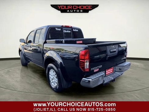 Used 2019 Nissan Frontier SV AWD/4WD image 6