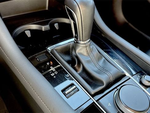 Used 2020 MAZDA MAZDA3 Sedan w/ Preferred Package image 53