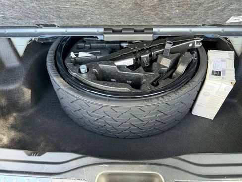 Used 2024 Mercedes-Benz GLS 580 GLS 580 image 42