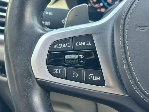 Used 2020 BMW X7 M50i w/ Executive Package AWD/4WD image 38