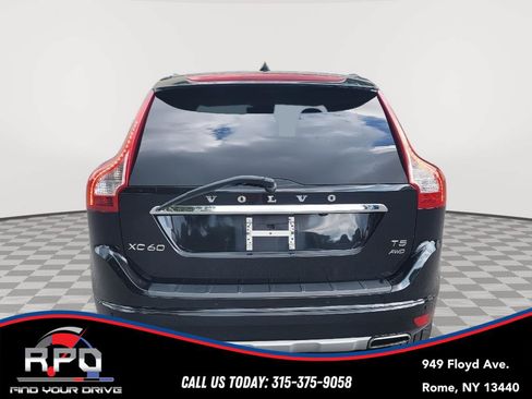 Used 2017 Volvo XC60 T5 Inscription w/ Preferred Option Package AWD/4WD image 4