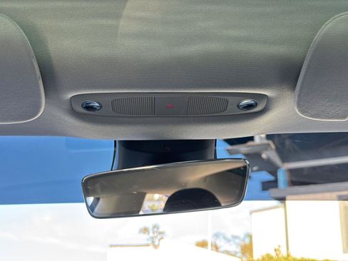 Used 2019 Tesla Model 3 Mid Range image 27