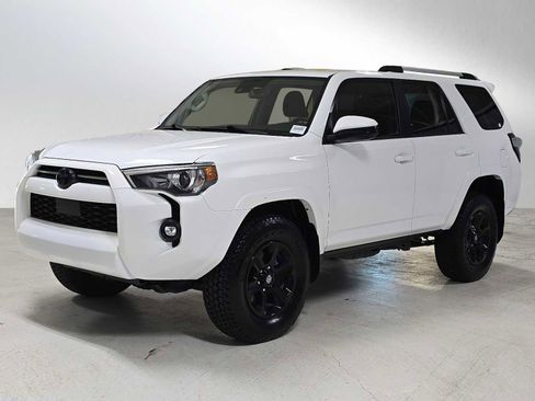 Used 2024 Toyota 4Runner SR5 image 7