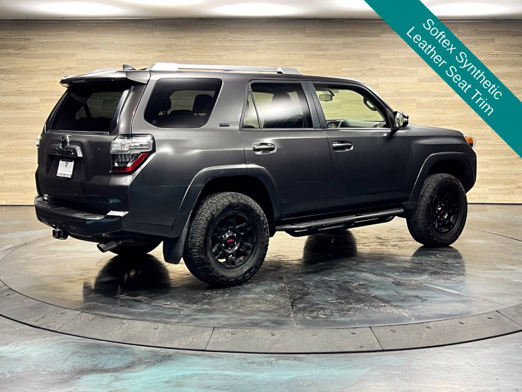 Used 2018 Toyota 4Runner SR5 Premium AWD/4WD image 17