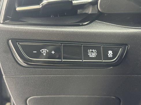 Used 2024 Kia Niro LX FWD image 22