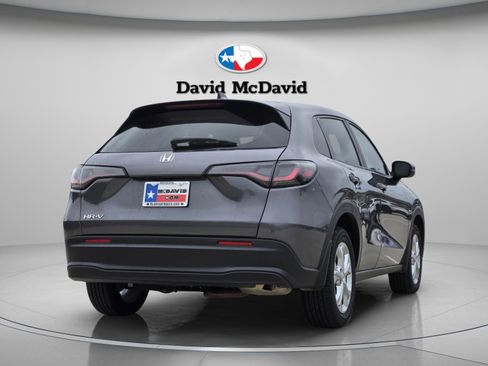 Certified 2025 Honda HR-V LX image 6