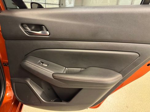 Used 2019 Nissan Altima 2.5 SR FWD image 26