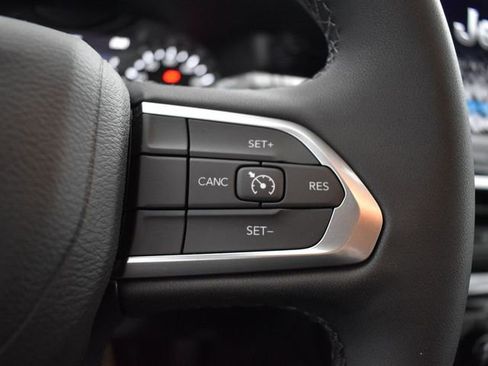 New 2026 Jeep Compass Latitude AWD/4WD image 18