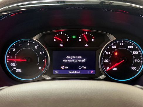 Used 2020 Chevrolet Traverse LT w/ LT Premium Package image 33