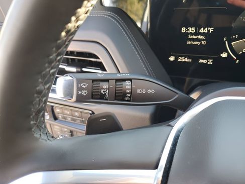 Used 2025 GMC Yukon Denali image 36