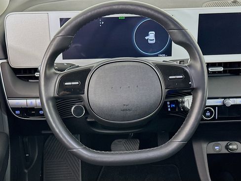 Used 2024 Hyundai Ioniq 5 SEL image 18