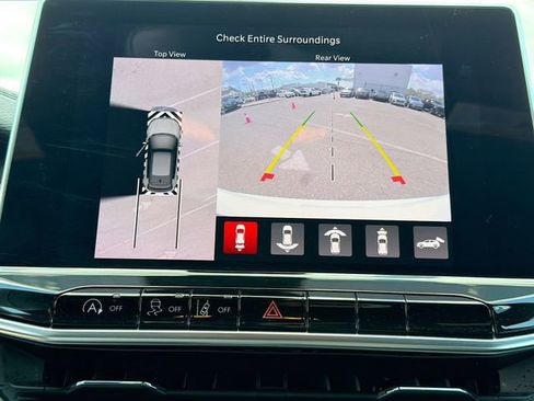 Used 2023 Jeep Compass High Altitude w/ Driver Assist Group I image 33