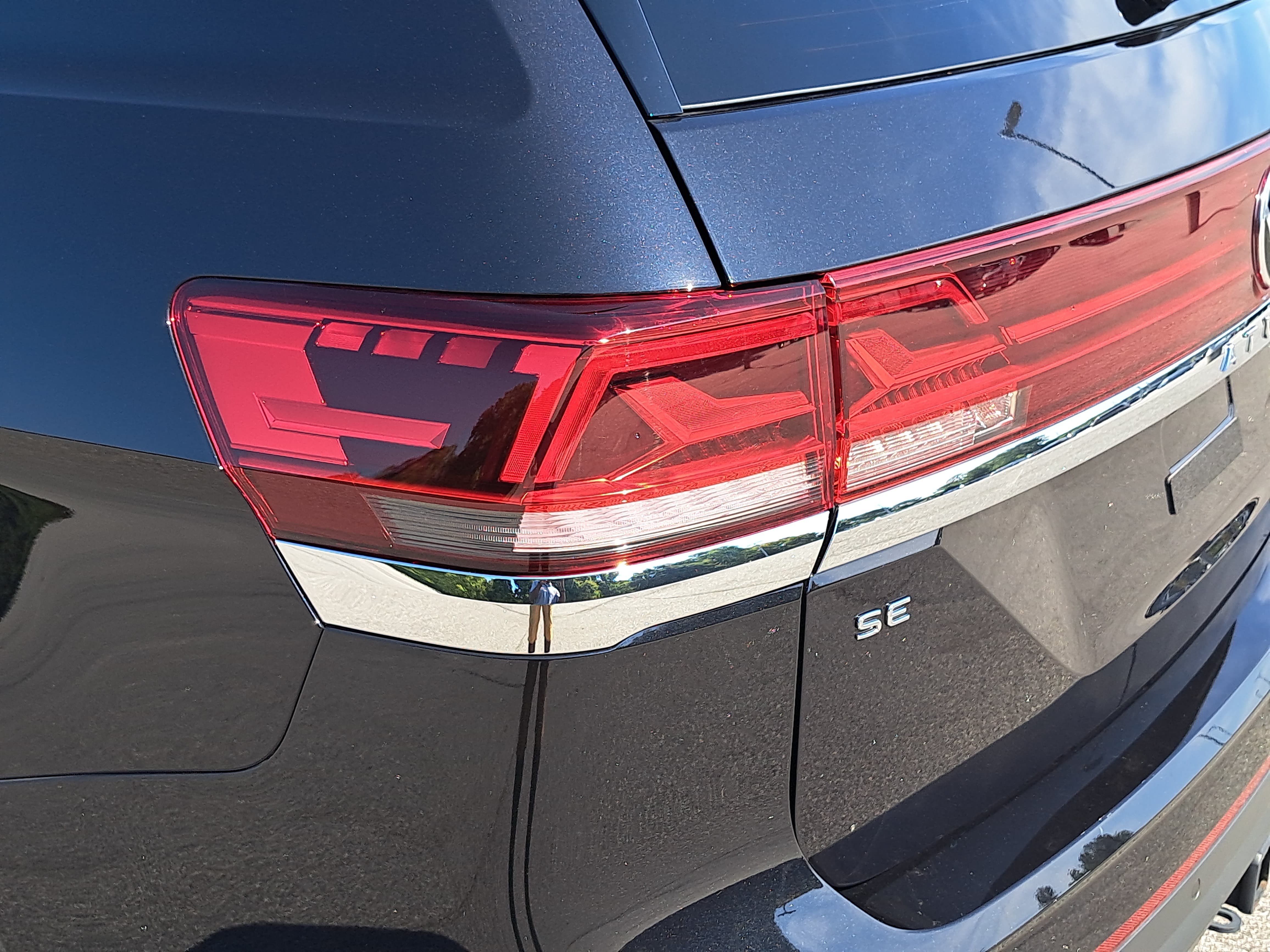 Used 2026 Volkswagen Atlas SE w/ Panoramic Sunroof Package FWD image 37