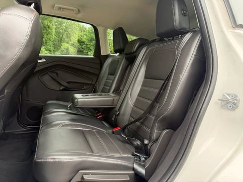 Used 2018 Ford Escape SEL AWD/4WD image 12