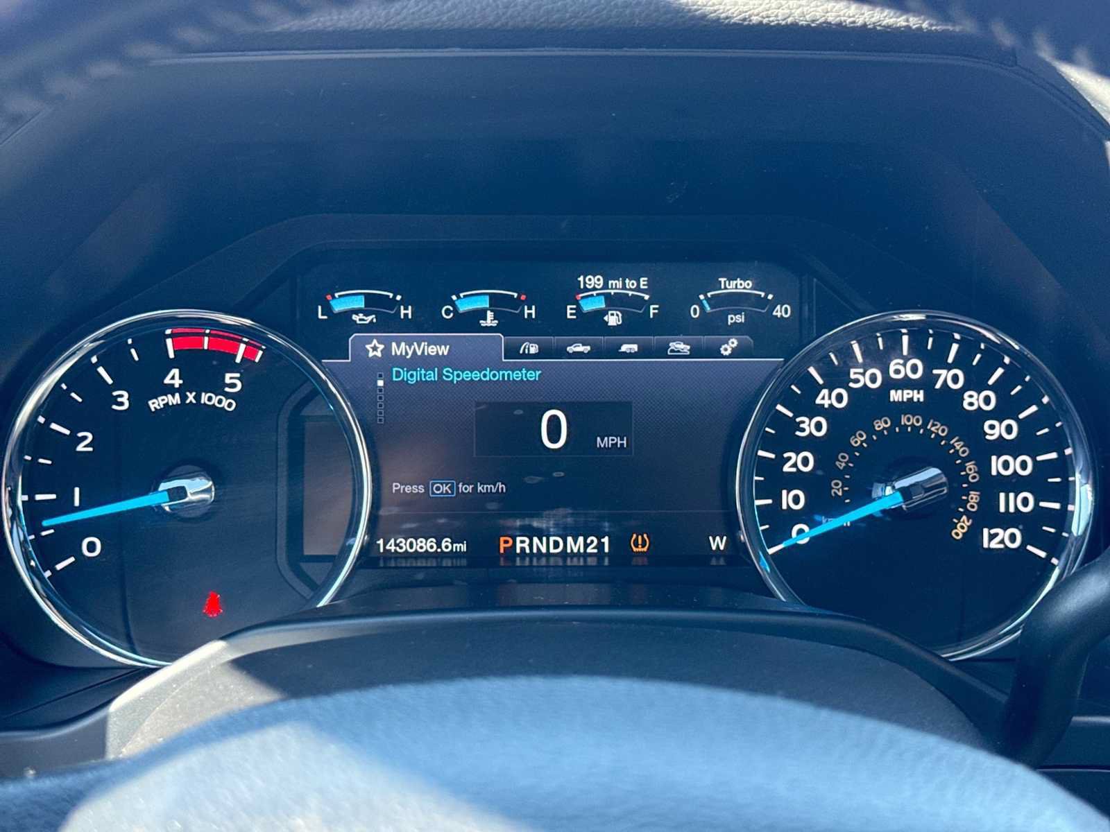 Used 2017 Ford F350 Platinum w/ Platinum Ultimate Package AWD/4WD image 33