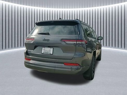 New 2026 Jeep Grand Cherokee L Limited image 9