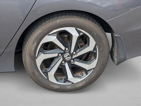 Used 2017 Honda Accord EX-L image 21