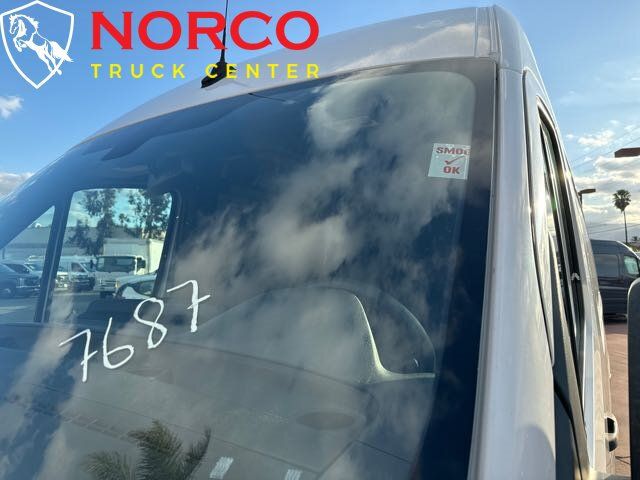 Used 2020 Freightliner Sprinter 2500 RWD image 24