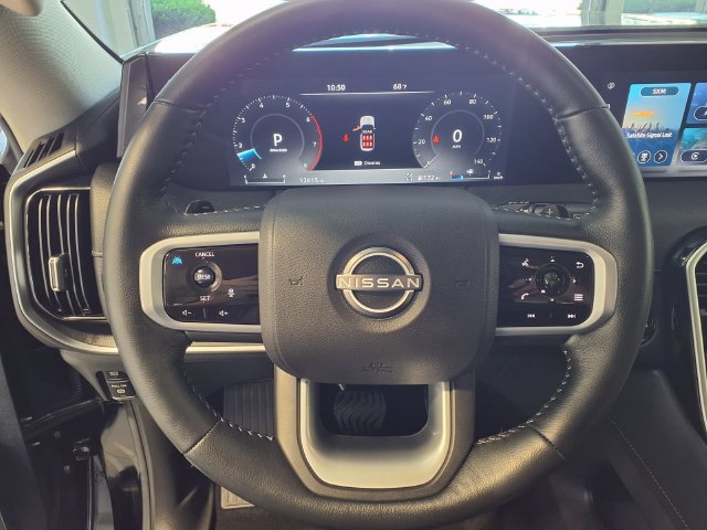 Used 2025 Nissan Armada SV AWD/4WD image 17