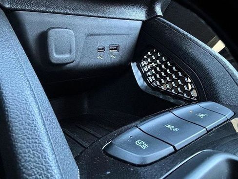 Used 2024 Chevrolet TrailBlazer LT w/ Driver Confidence Package image 23