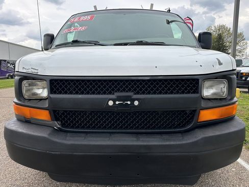 Used 2007 Chevrolet Express 1500 image 4