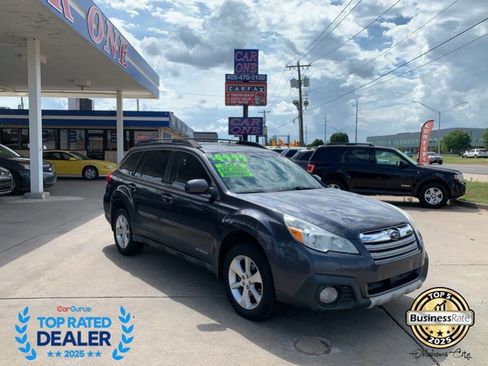 Used 2013 Subaru Outback 2.5i Limited AWD/4WD image 1