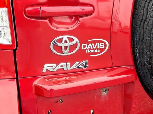 Used 2011 Toyota RAV4 2WD w/ Upgrade Value Pkg image 30