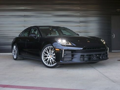 New 2026 Porsche Panamera 4 image 9