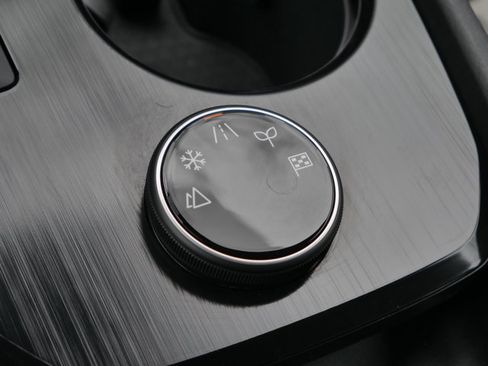 Certified 2022 Nissan Rogue SV image 20