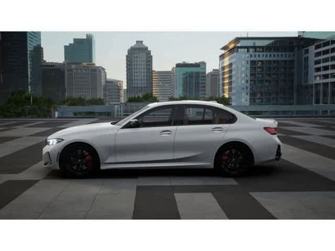 New 2026 BMW 330i Sedan w/ M Sport Package RWD image 4