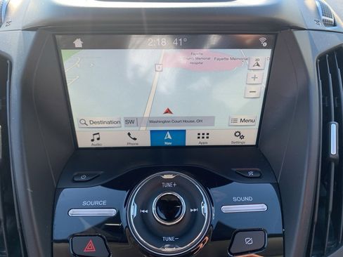 Used 2019 Ford Escape Titanium image 26