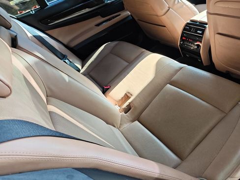 Used 2014 BMW 750i xDrive AWD/4WD image 43