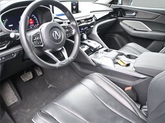 Used 2024 Acura MDX SH-AWD w/ Advance Package video 2