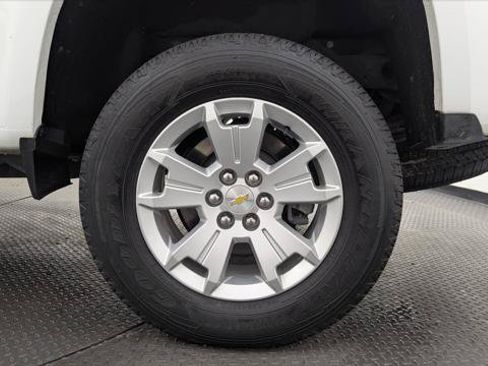 Used 2022 Chevrolet Colorado LT w/ Fleet Safety Package RWD image 28