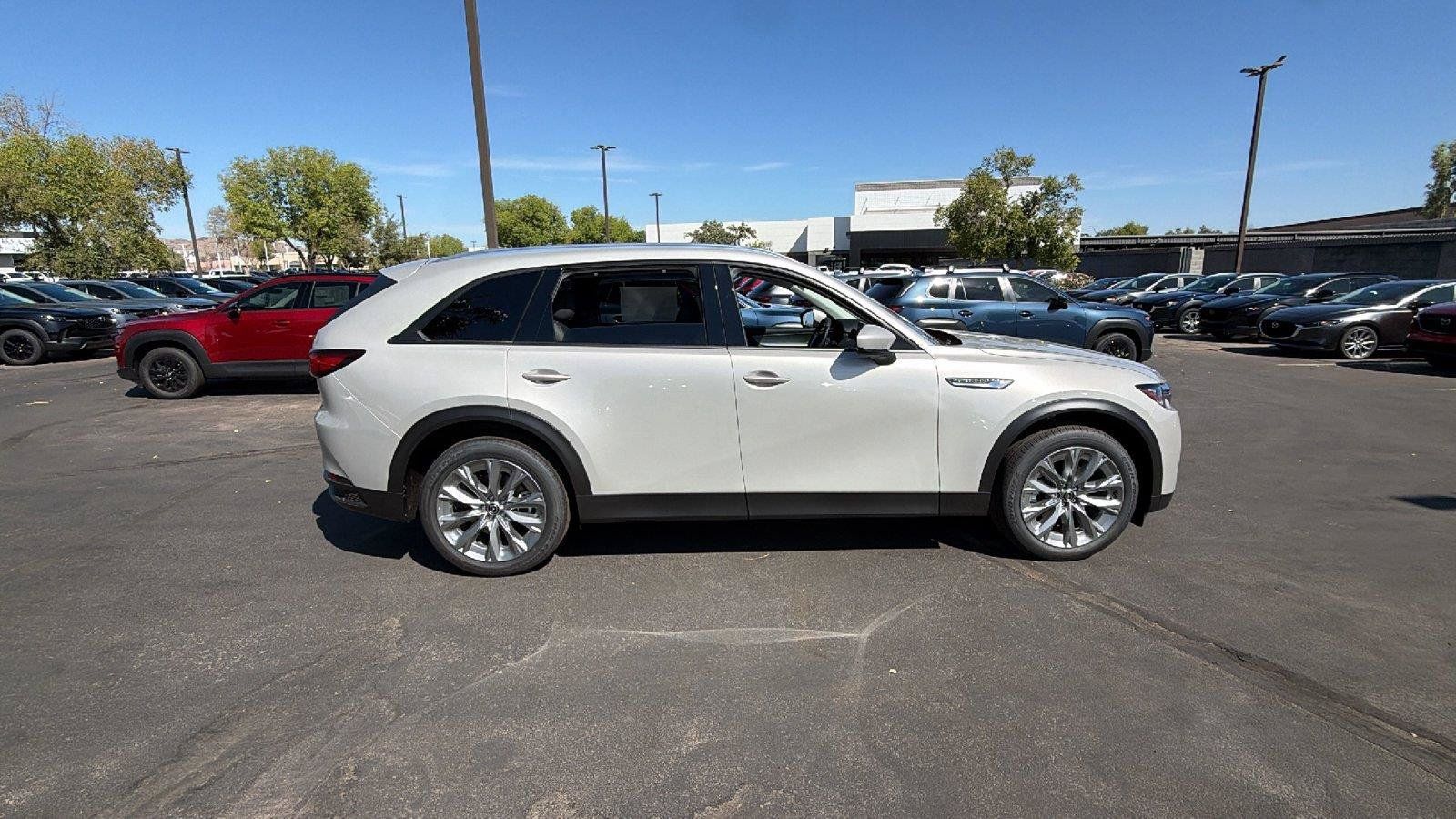 New 2026 MAZDA CX-90 3.3 Turbo w/ Preferred Package AWD/4WD image 8