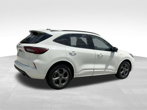 Certified 2023 Ford Escape ST-Line w/ Tech Pack #1 FWD image 9