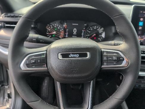 Used 2023 Jeep Compass Limited AWD/4WD image 22