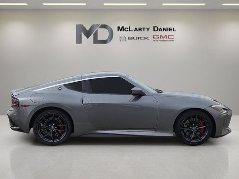 Used 2024 Nissan Z Performance w/ Floor Mat Package RWD image 15