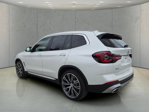 Used 2024 BMW X3 sDrive30i w/ Convenience Package RWD image 7