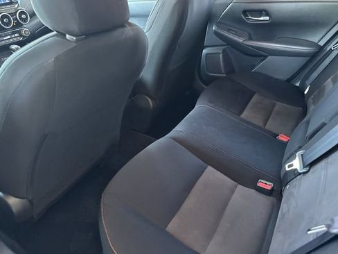 Used 2024 Nissan Sentra SR FWD image 11