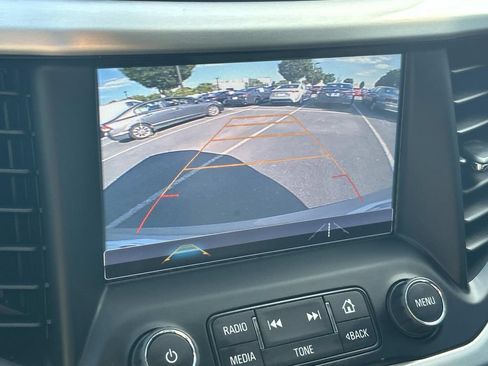 Used 2017 GMC Acadia SLT FWD image 33