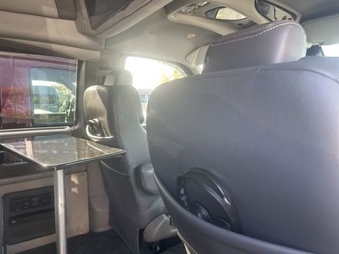 Used 2021 Chevrolet Express 2500 Explorer Van w/ Enhanced Convenience Package image 17