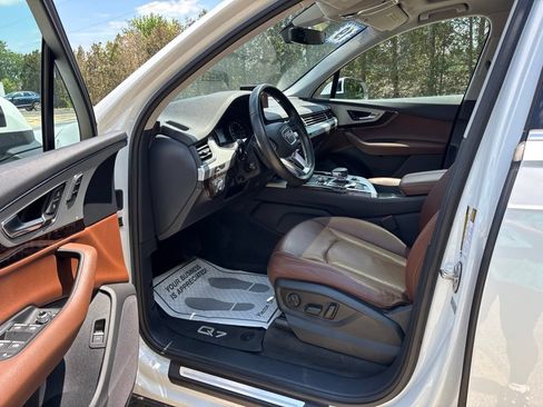 Used 2019 Audi Q7 2.0T Premium AWD/4WD image 9