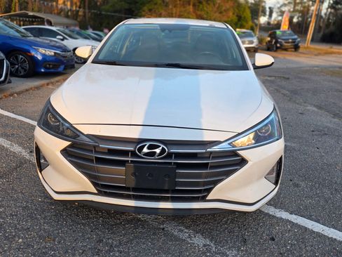 Used 2020 Hyundai Elantra SEL w/ Cargo Package (C1) FWD image 3